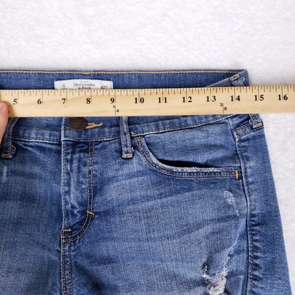 Abercrombie Fitch Distressed Jean Shorts Rolled Hem Casual Grunge Women Size 4 - Picture 2 of 9